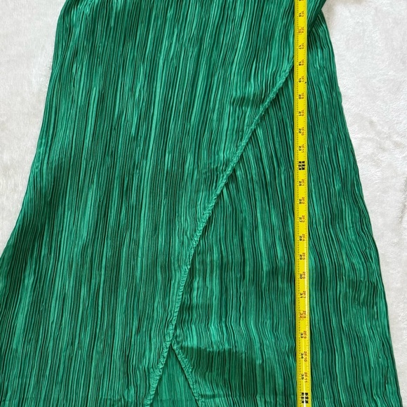 Anthropologie Green Wrap Tie Front Puff Sleeve Midi Dress - Picture 8 of 10